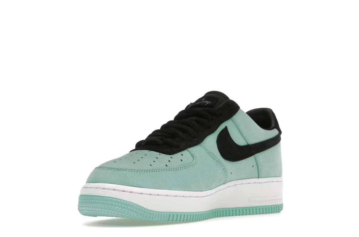 Nike Air Force 1 Low Tiffany & Co. 1837 (Freunde und Familie)