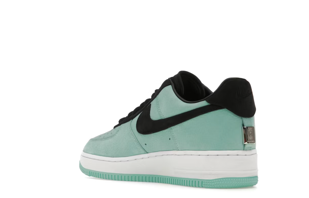 Nike Air Force 1 Low Tiffany & Co. 1837 (Freunde und Familie)